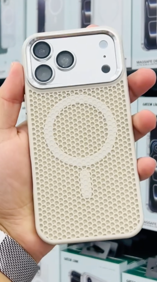 Antichoc J-Case iPhone 17 Pro Max | حماية أنيقة ضد الصدمات